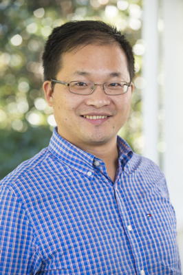 Photo of Dr. Zhang